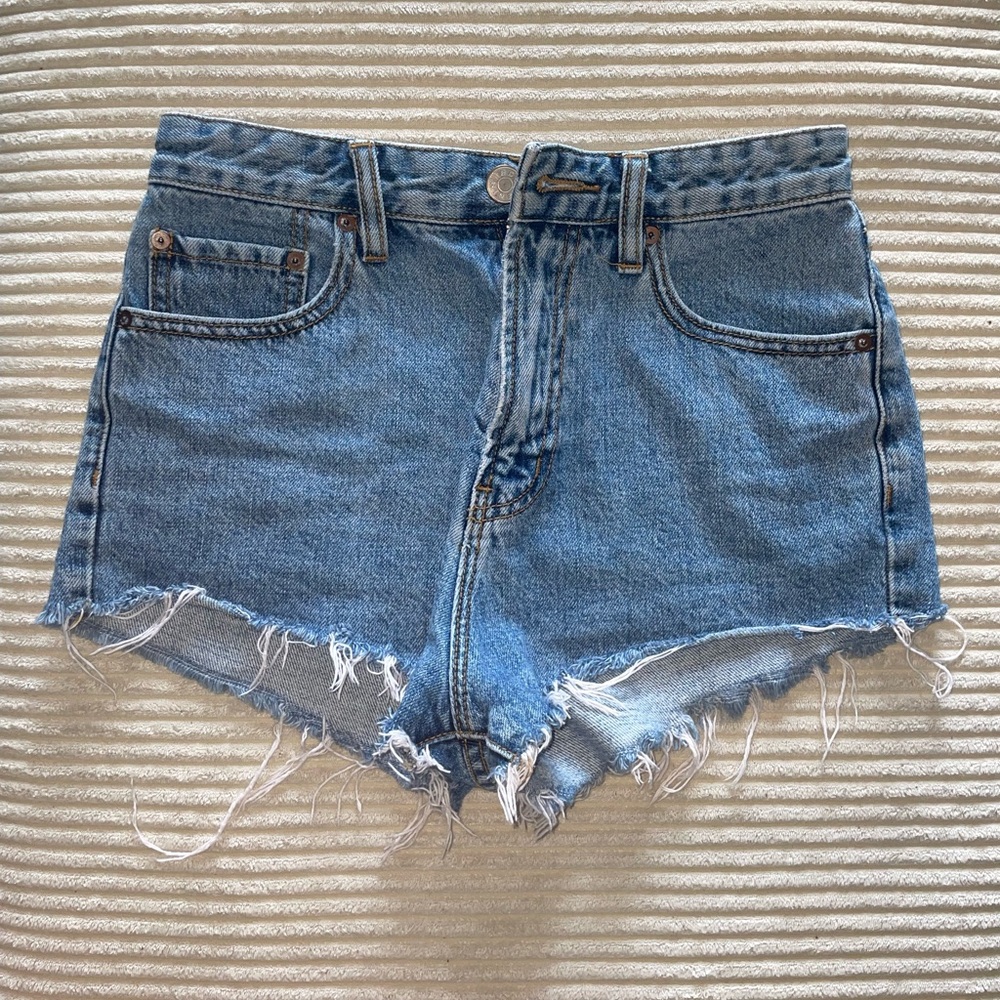 Denim cheeky frayed shorts BDG